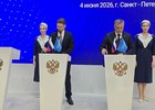 Подписание соглашения. Фото пресс-службы правительства Иркутской области