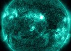 Вспышка на Солнце. Скриншот видео из телеграм-канала лаборатории солнечной астрономии ИКИ РАН