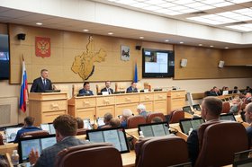 Сессия Заксобрания. Фото пресс-службы правительства Иркутской области