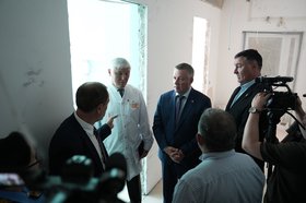 Губернатор посетил  Иркутский областной госпиталь ветеранов войн. Фото пресс-службы правительства Иркутской области