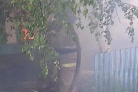 Тушение пожара. Фото пресс-службы ГУ МЧС России по Иркутской области