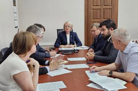 Совещание. Фото пресс-службы правительства Иркутской области