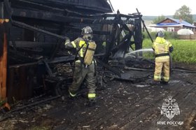 Пожарные. Фото пресс-службы ГУ МЧС России по Иркутской области