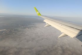 Крыло самолета. Фото из телеграм-канала пэропорта Братска