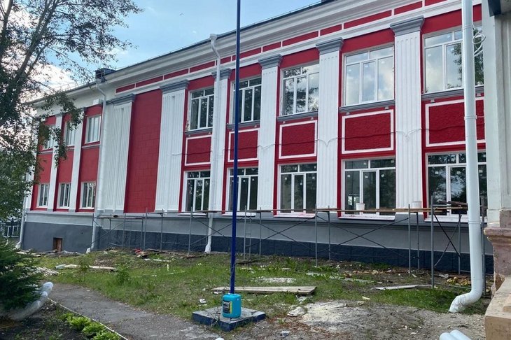 Школа. Фото пресс-службы правительства Иркутской области