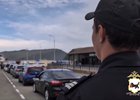 Переправа. Скриншот видео пресс-службы ГУ МВД России по Иркутской области