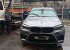 Арест автомобиля. Фото пресс-службы ГУ ФССП России по Иркутской области