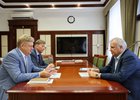 Рабочая встреча. Фото предоставлено пресс-службой полномочного представителя президента Российской Федерации в Сибирском федеральном округе