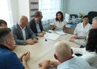 Рабочий выезд депутатов ЗС в Усть-Илимскую районную больницу. Фото IRK.ru