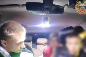 Нарушитель. Скриншот видео Госавтоинспекции региона