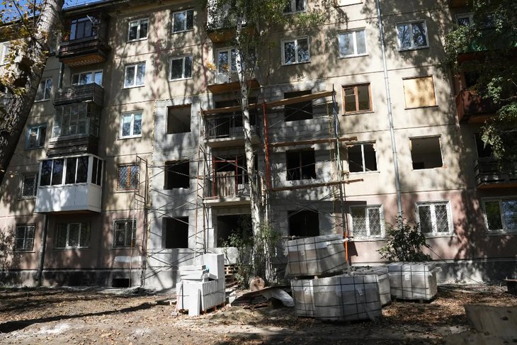 Пострадавший от взрыва дом. Фото пресс-службы правительства Иркутской области