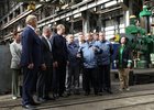 Визит на ИЗТМ. Фото пресс-службы правительства Иркутской области