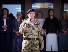 Участник боевых действий, полковник полиции, выпускник школы Александр Абалаков.