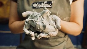 «Я у мамы керамист!». Курс для детей в гончарной школе MADURGA