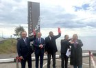 Открытие стелы в Листвянке. Фото из телеграм-канала мэра Иркутского округа Леонида Фролова