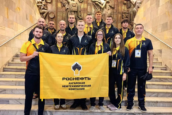 Команда АНХК. Фото АНХК