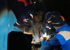 Помощь травмированному сборщику дикоросов. Фото ГУ МЧС России по Иркутской области