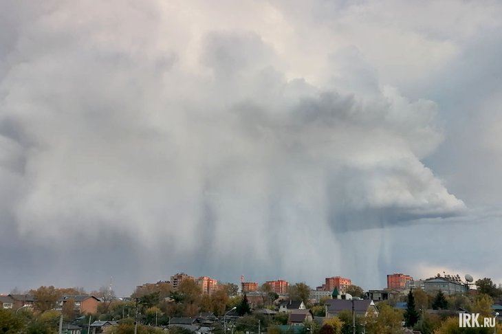 Тучи. Фото Ольги Фонарёвой, IRK.ru