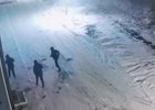 Нападение. Скриншот видео пресс-службы ГУ МВД по Красноярскому краю