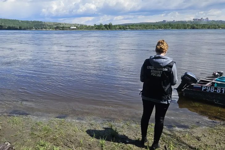 Следователь на месте происшествия. Фото пресс-службы Восточного межрегионального СУТ СК России