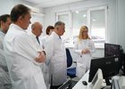 Визит в ИОКБ. Фото пресс-службы правительства Иркутской области