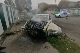 Автомобиль после аварии. Фото из телеграм-канала «ДТП 38RUS»