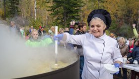 Фестиваль омуля в Листвянке
