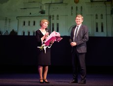 С праздником учебное заведение поздравила директор Православной гимназии во имя Святой Троицы Ангарска Вера Рублик.