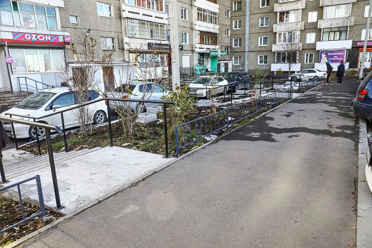 Двор. Фото пресс-службы мэрии Иркутска