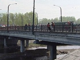 Старый Ушаковский мост. Фото из архива АС Байкал ТВ.