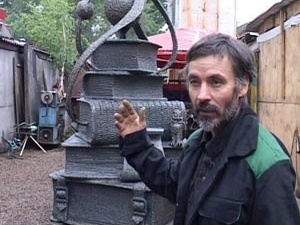 Скульптура Карима Мухамадиева. Фото Вести-Иркутск.