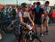 Впрочем, карнавальные костюмы были далеко не у всех.