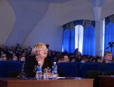 Выбирать лучшие хореографические постановки и работы балетмейстеров будет жюри, состоящее из известных и компетентных специалистов из Москвы, Санкт-Петербурга, Иркутска