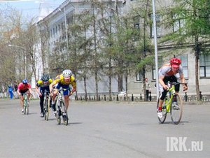 Велогонка в Иркутске. Фото с сайта www.veloirk.ru