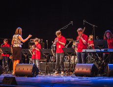 На сцене Red panteres