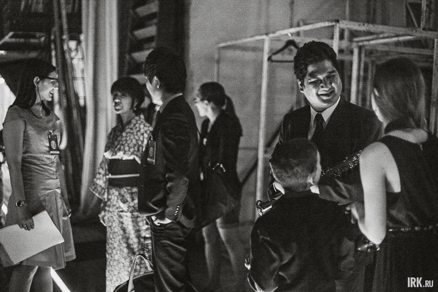 За кулисами. Jazz masters Band готовится к выходу на сцену