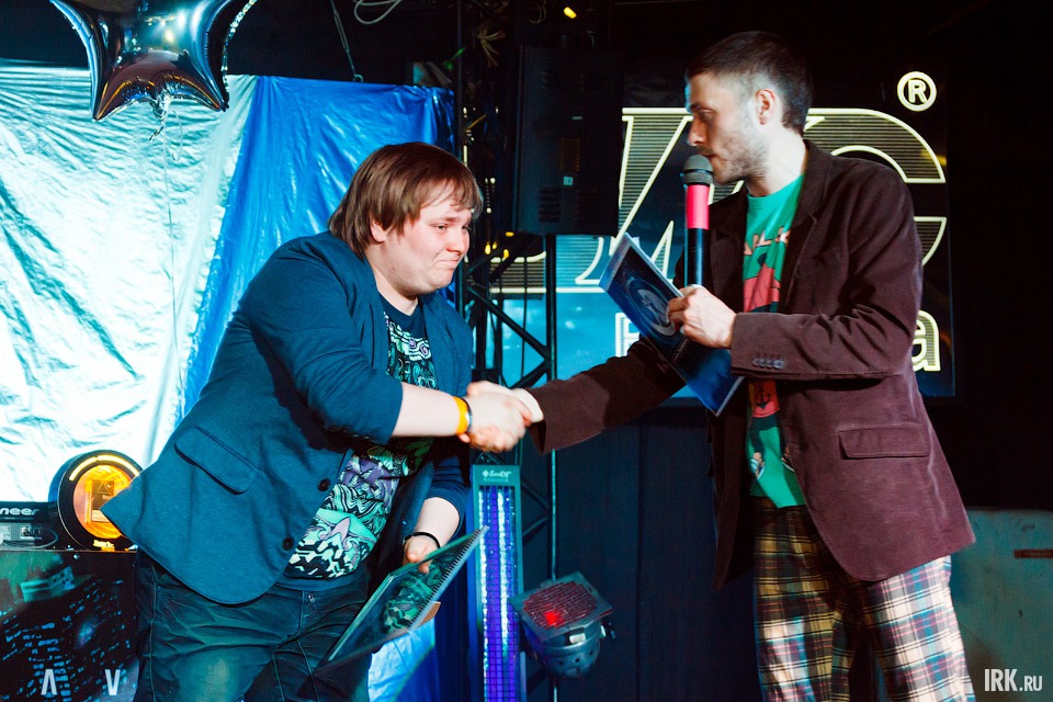 Диплом «За верность своему делу» вручили Антону Ануфриеву, диджею клуба «Мегаполис»