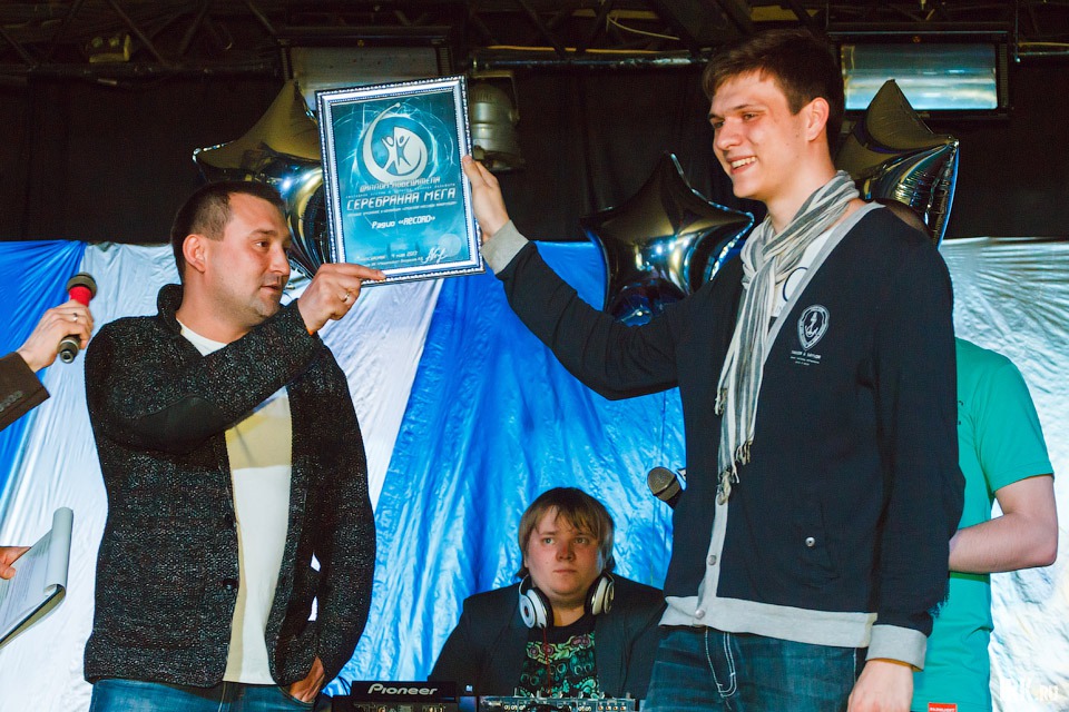 Победителем по результатам народного голосования в номинации «Средства массовой информации» стало радио Record