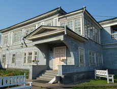 Реставрация усадьбы велась в Иркутске в течение 11 лет, с 1974 по 1985 год.