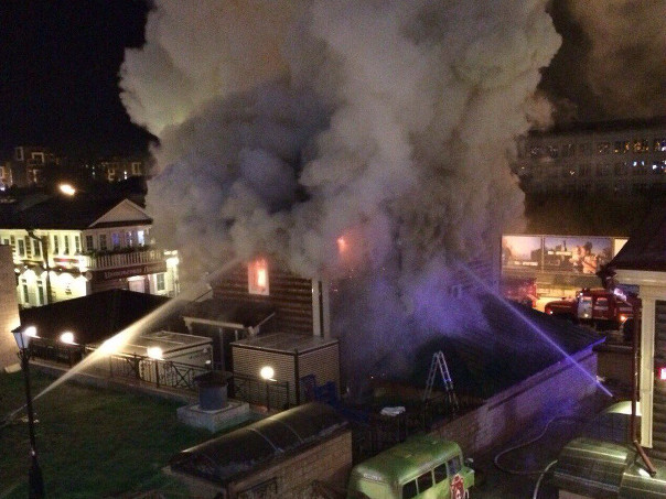 На месте пожара. Фото из группы ДТП 38RUS «ВКонтакте»