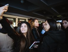 10 октября во дворце спорта «Труд» собрались иркутские поклонники группы Tokio Hotel, чтобы вживую увидеть своих кумиров.