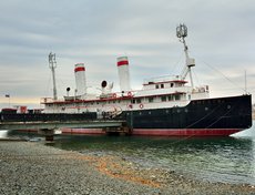 Ледокол «Ангара» является одним из первых ледоколов в мире и старейшим из сохранившихся судов этого типа. С 1975 по 1987 год судно находилось в полузатопленном состоянии. С 1990 года после подъема и реставрации ледокол используется в качестве музея.