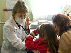 На приеме у врача. Фото из архива АС Байкал ТВ