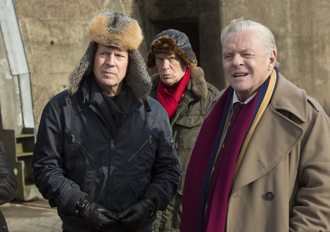 Кадр из фильма «РЭД 2». Фото с сайта www.kinopoisk.ru Кадр из фильма «РЭД 2». Фото с сайта www.kinopoisk.ru