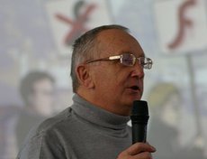 Игорь Алексеевич Шер рассказал немного об истории института, о первых компьютерах. Фото Алексея Сорокина