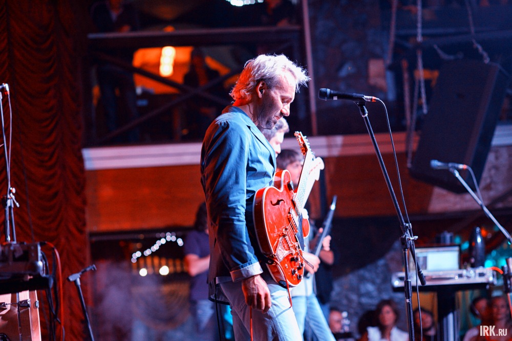 Дмитрий Чувелев, гитарист и вокалист группы «Несчастный случай»