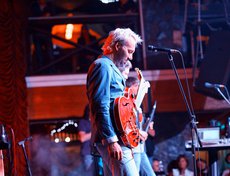 Дмитрий Чувелев, гитарист и вокалист группы «Несчастный случай»