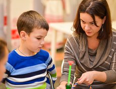 В музейной студии Иркутского областного краеведческого музея в рамках акции «Ночь искусств» проходили мастер-классы.