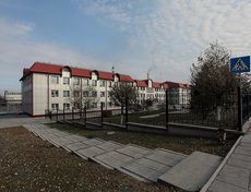 Также выполняются работы по переработке и утилизации отходов производства, мониторингу окружающей среды и обустройству санитарно-защитной зоны предприятия.