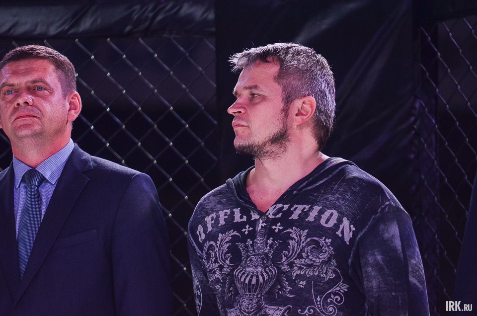 Александр Бугай, президент профессионального спортивного клуба «Байкал файтер» (справа).